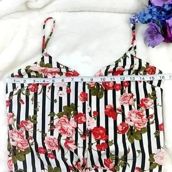 Leith Boho Cottagecore Striped Crop Top - Picture 3 of 11